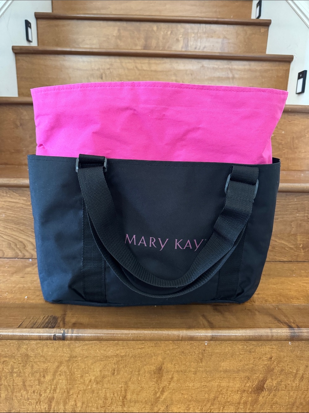 Mary Kay Black Tote with Bright Pink Insert